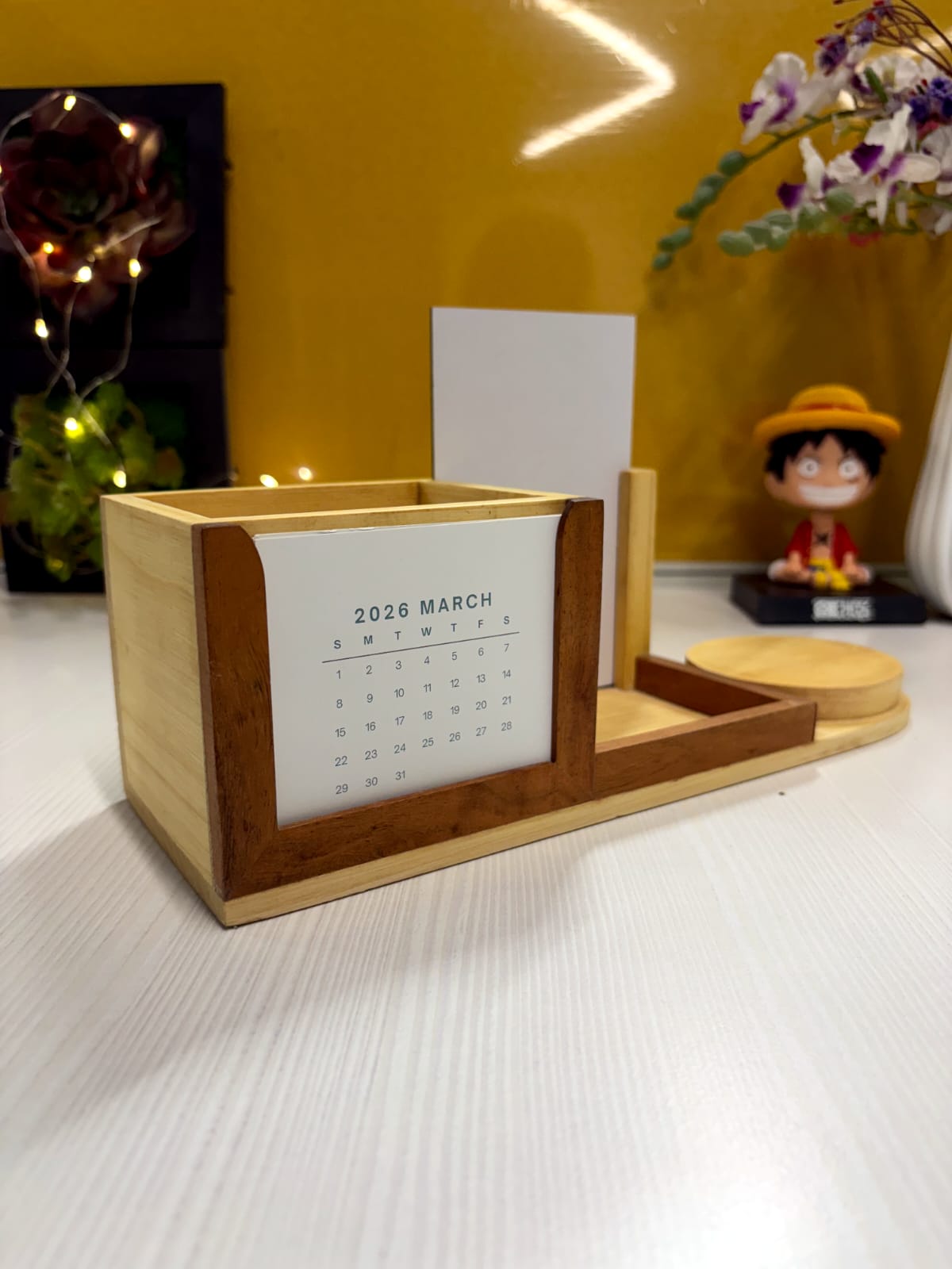 DESKPRO – Multi Utility Desk Organizer